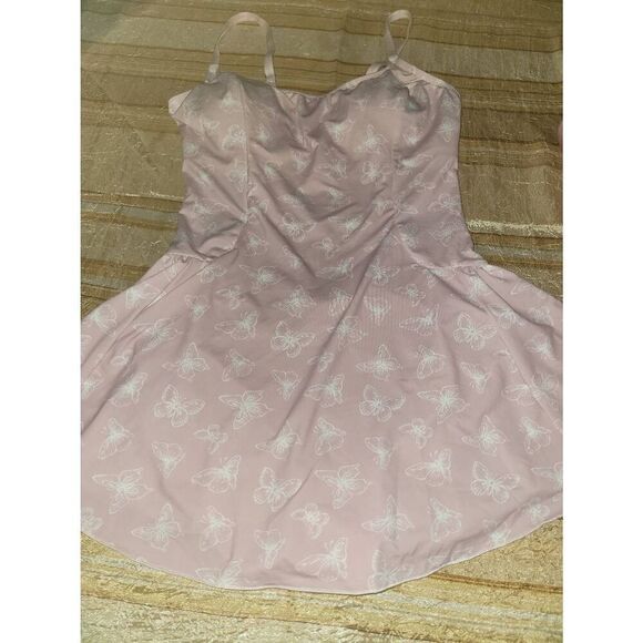 Pink butterfly pattern One piece bathing suit - Picture 3 of 10